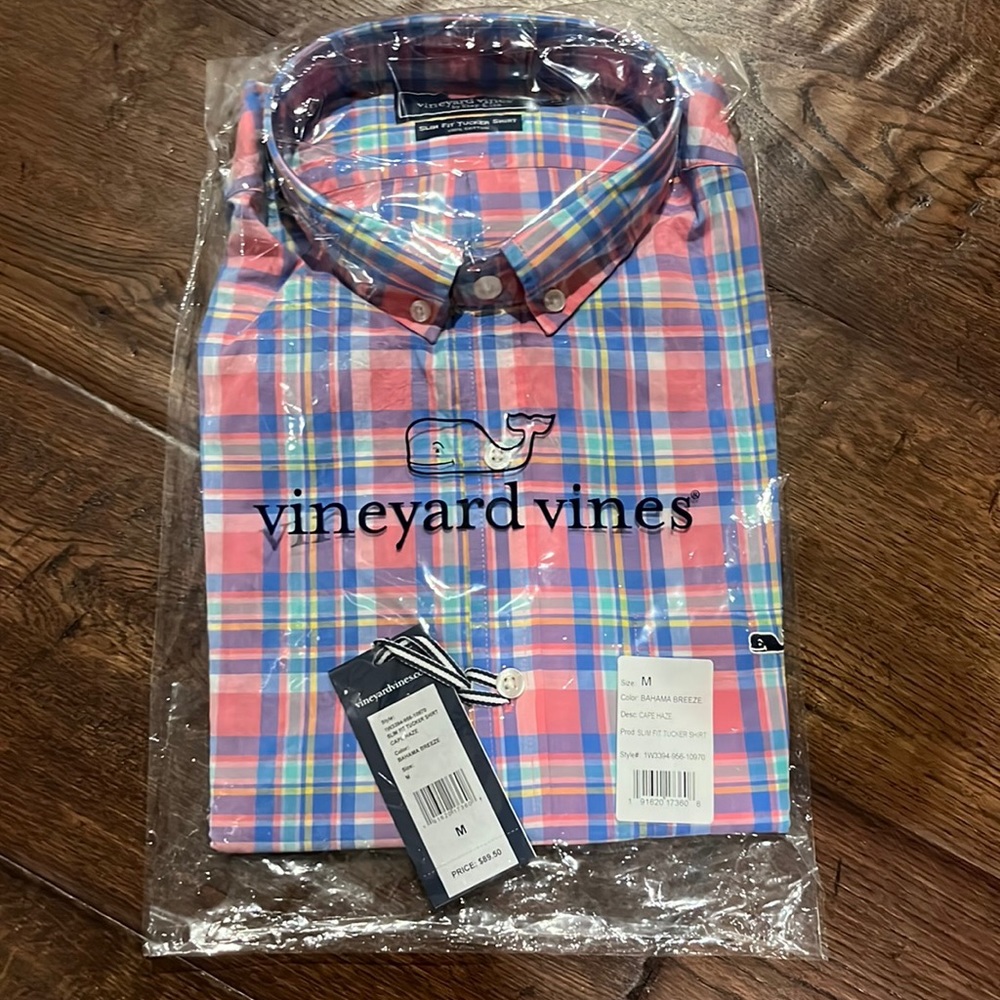 Vineyard Vines Slim Fit Tucker Shirt (Size M)